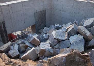 big stone into the jaw crusher